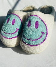 Load image into Gallery viewer, Smiley Face Slippers - Mint/Purple
